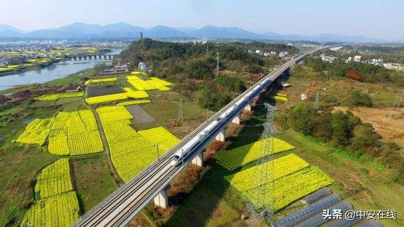 澶╅兘瀵归粍灞辩殑璇勪环,榛勫北澶╅兘璇勪环