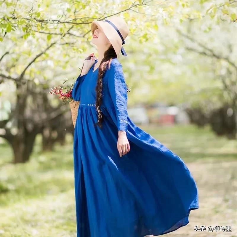 法式复古连衣裙摄影技巧,摄影服装造型搭配礼服