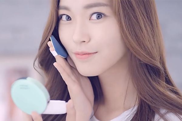 气垫bb霜的正确使用方法新手教程,bb霜加入气垫盒步骤