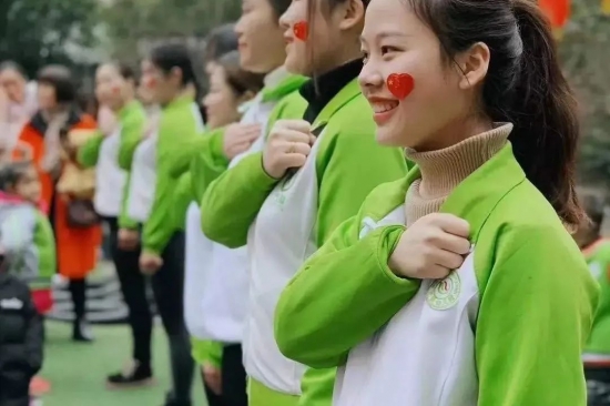 感恩有你有爱相伴,感恩有你留下美好回忆