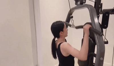 明星疫情素颜照,疫情期间晒太阳照片