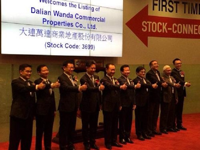 王健林与许家印为何差距越来越大,首富之间对决