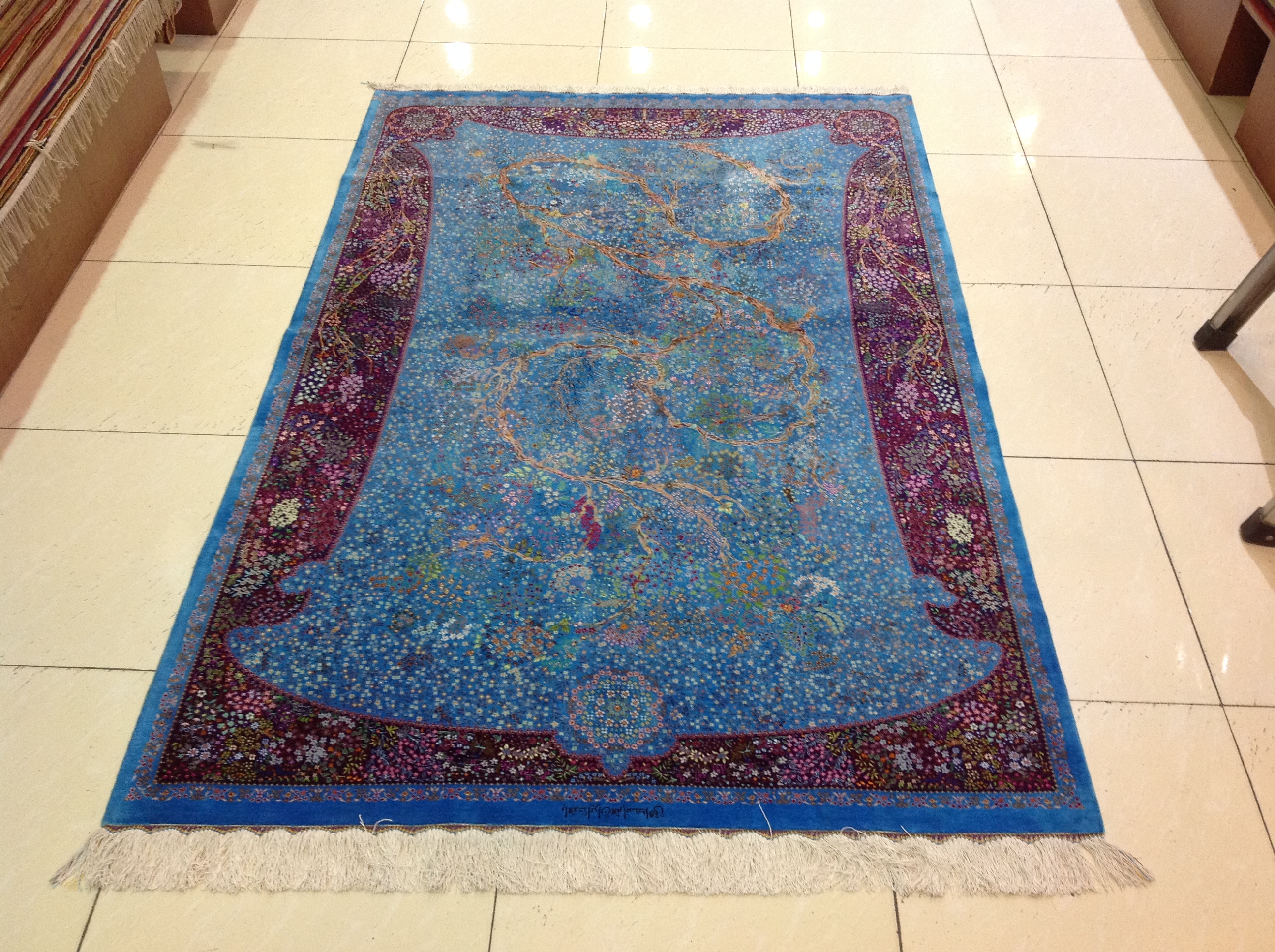 价值比黄金的手工波斯地毯