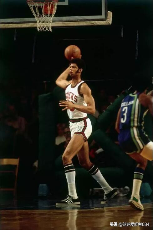 外媒重排历史十大中锋：指环王只第5，奥尼尔仅第3，贾巴尔第2