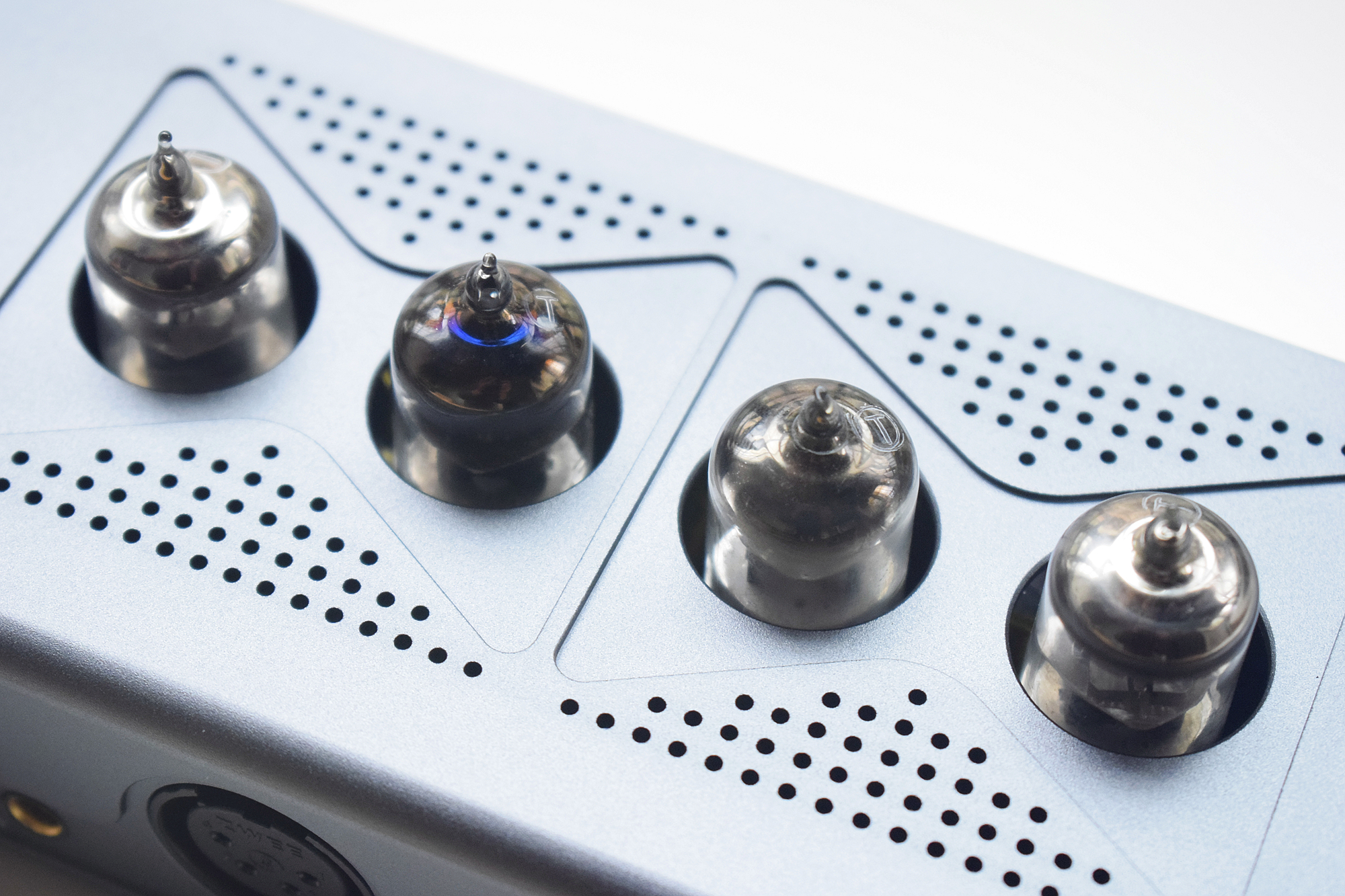 舒耳好听胆味浓，乂度MT-603/604前级胆放体验