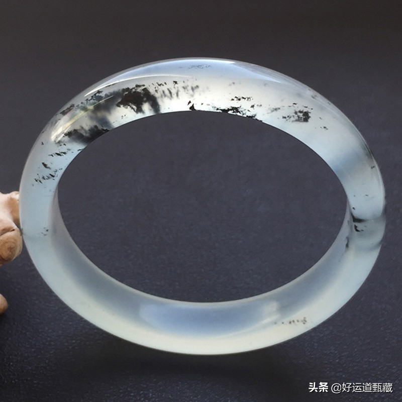 岫玉手感温润吗,岫玉怎么挑选高品质的