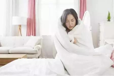 男人冬天手脚冰凉怎么调理最好,一到冬天就手脚冰凉是怎么回事