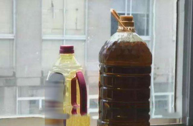 食用油过期如何处理过期食物,过期的食用油还可以吃吗怎么处理