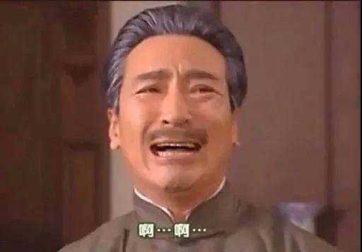 牛仔衬衫叠穿哪种款式和颜色适合,灰色衬衫怎么搭配出高级感叠穿