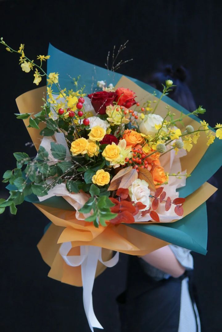 从中赫时尚北京花校出来连开7家花店，谁说花艺不赚钱？