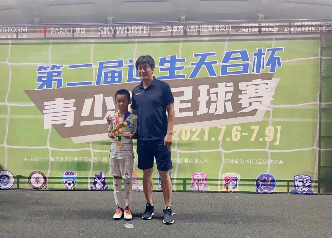 小小的身体蕴藏着大大的梦想,小小的身体有大大的梦想