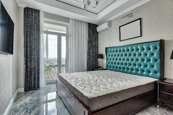 空调遥控器如何定向吹风,格力空调遥控器定向吹风使用方法