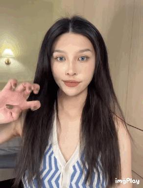 适合披头发显脸小的发型,2019流行这4款发型也太显脸小了