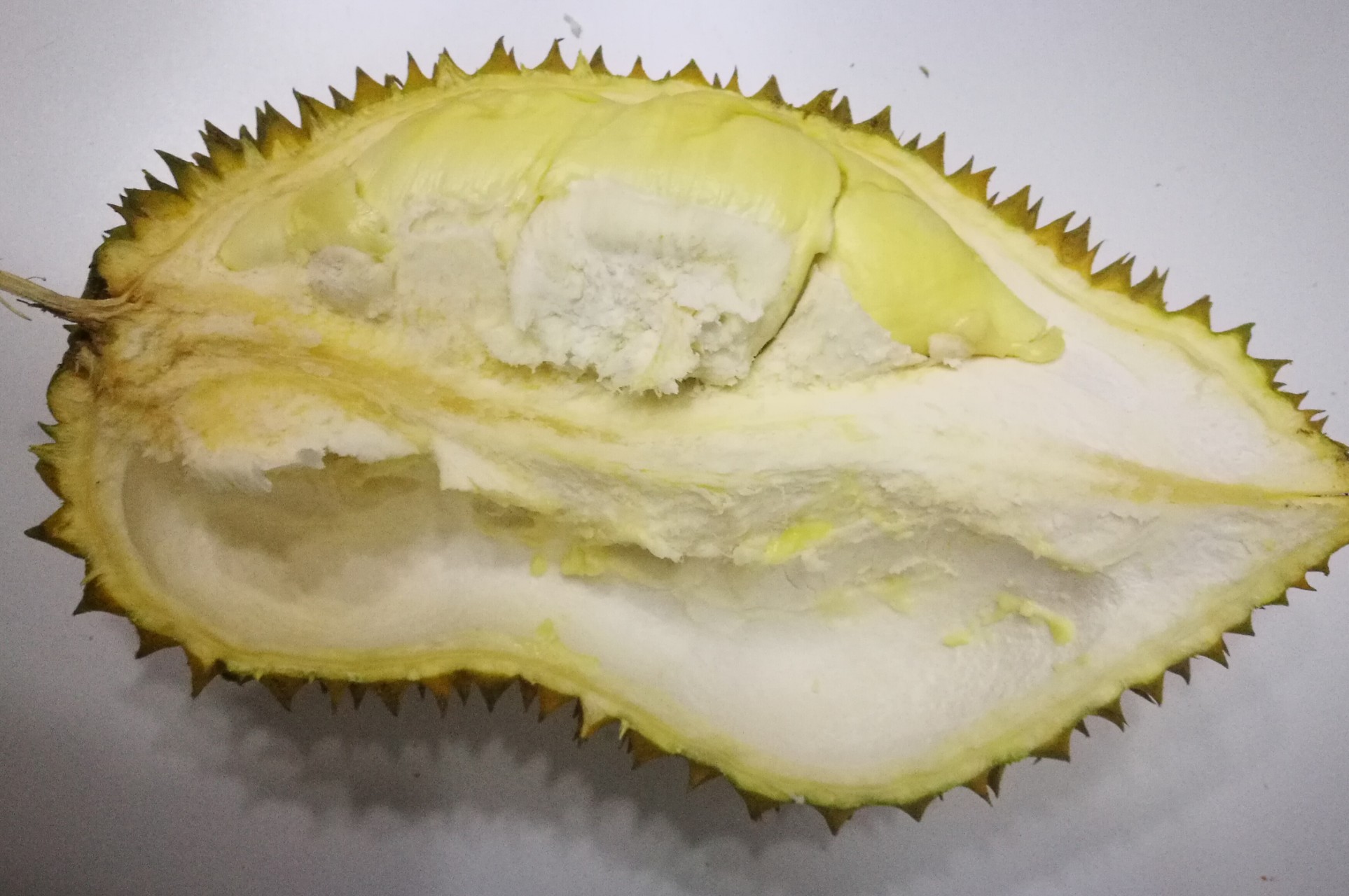 裂口大的榴莲能吃吗,有裂口的榴莲