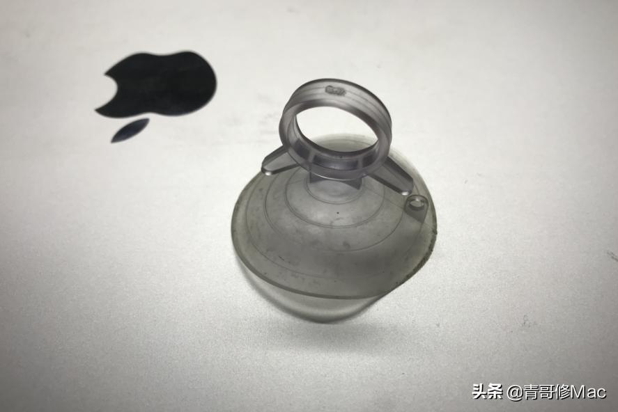 苹果笔记本进水怎么办教程,苹果笔记本进水了如何处理