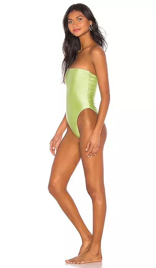 欧阳娜娜黄褐发色,2022年最流行显白的颜色