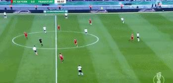 「技战足球」浮沉人生造就的钢铁硬汉,雷比奇或是米兰最后拼图