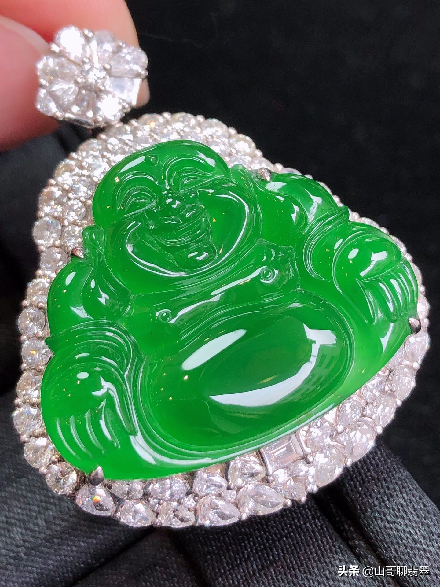 翡翠的搭配技巧,翡翠圆珠怎么搭配