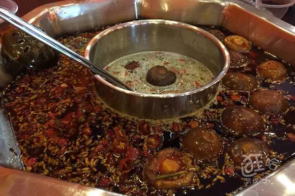 十家适合外地游客好吃武汉餐馆,这才是武汉最好吃的火锅