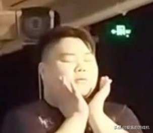 盘点OPL职业选手们的迷惑行为,cold偷塔带队友养粉丝,爱了!