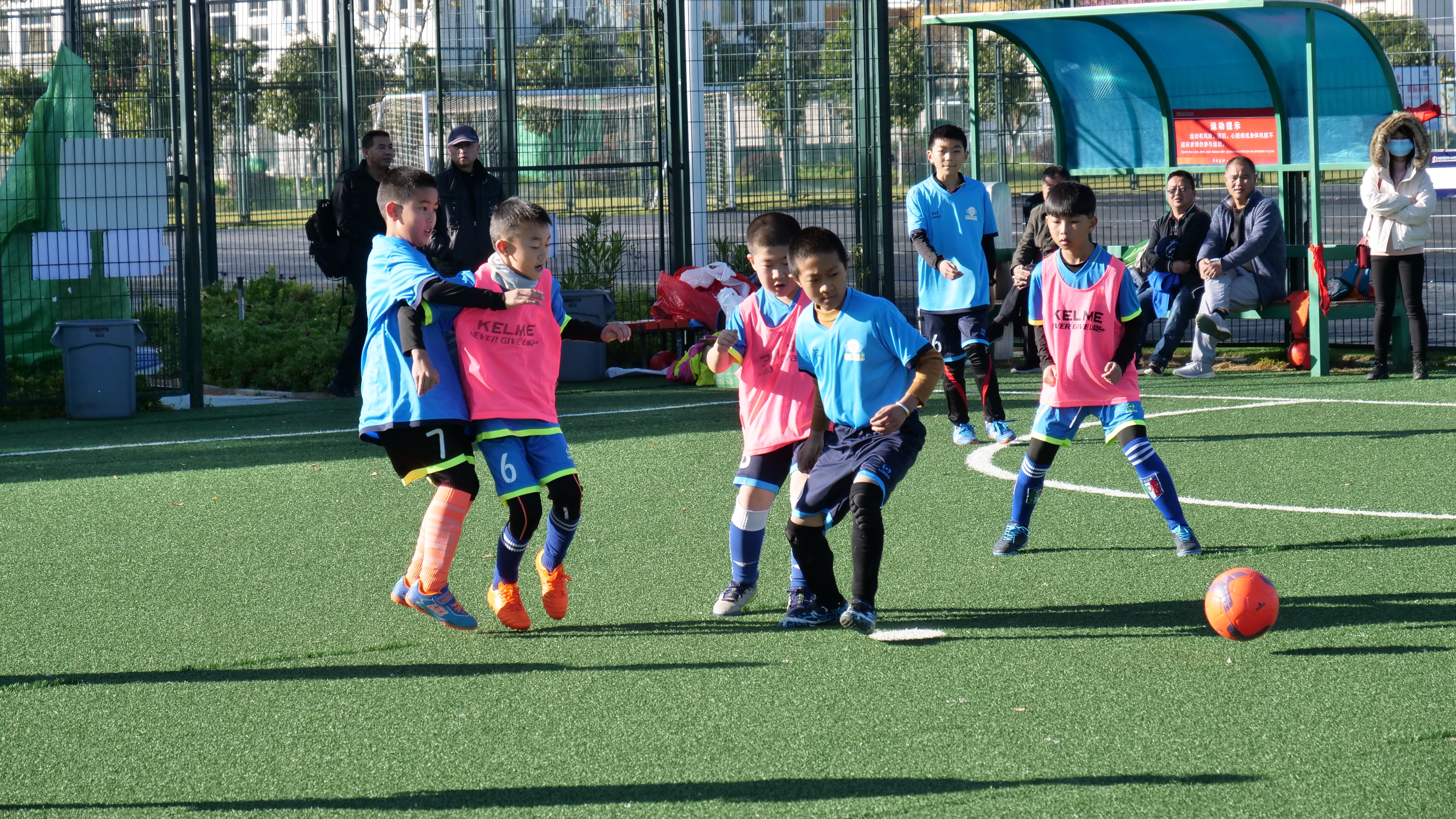 天冷更需要跑步,5天4夜足球冬令营