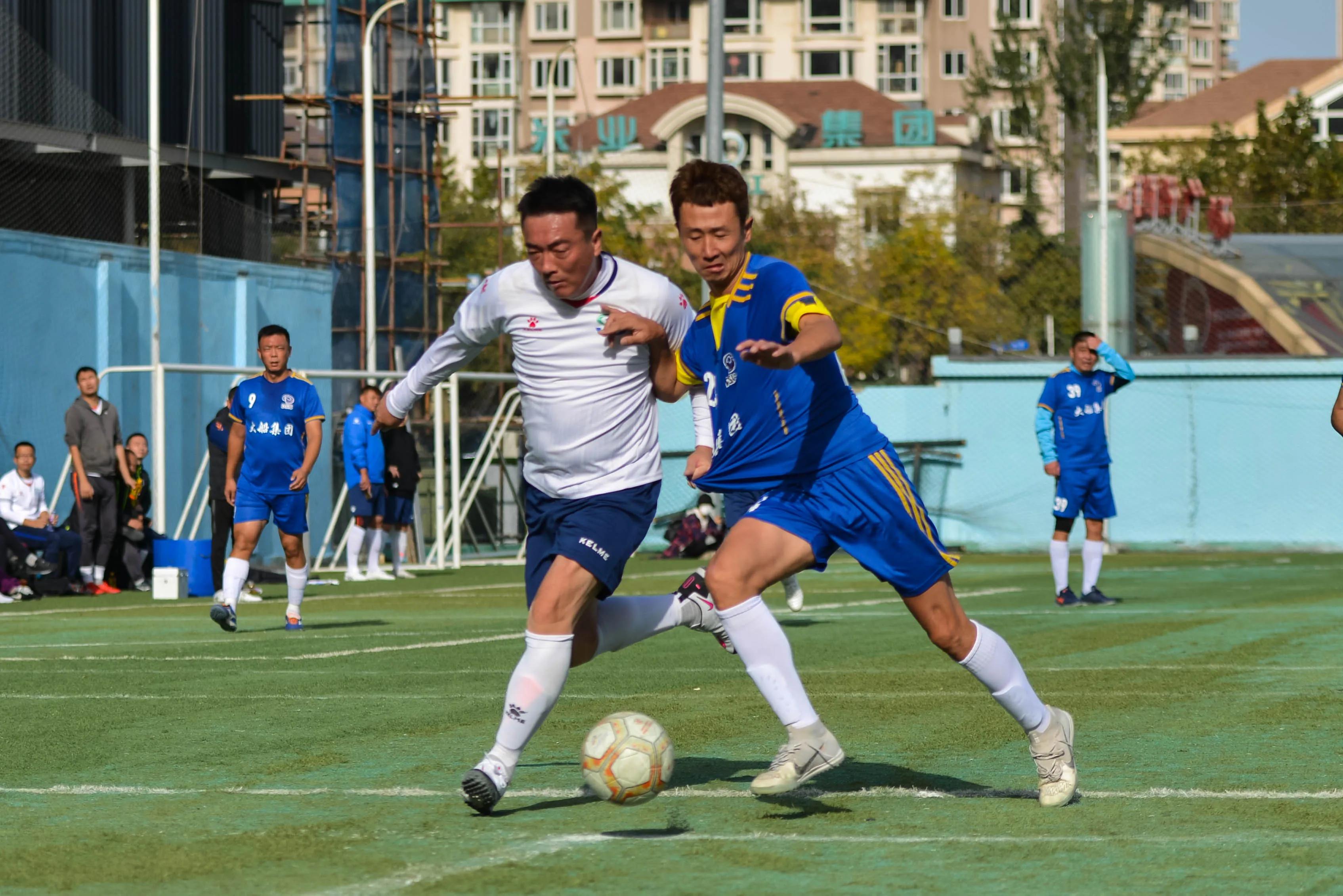 寒冷的冬天足球比赛,大连市长杯足球