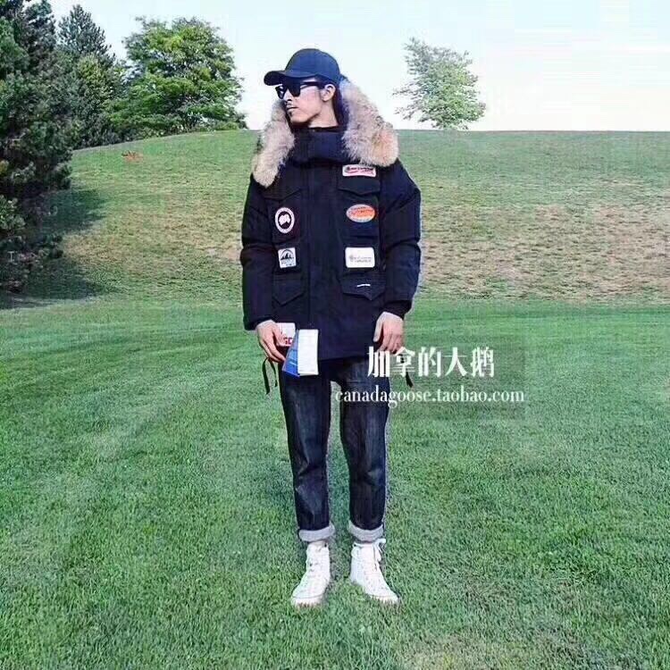 正版加拿大鹅羽绒服远征款,加拿大鹅远征羽绒服女款