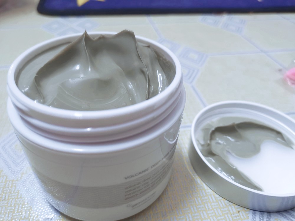 黑头毛孔粗大亲身经历改善,脸蛋上有黑头毛孔粗大怎么办