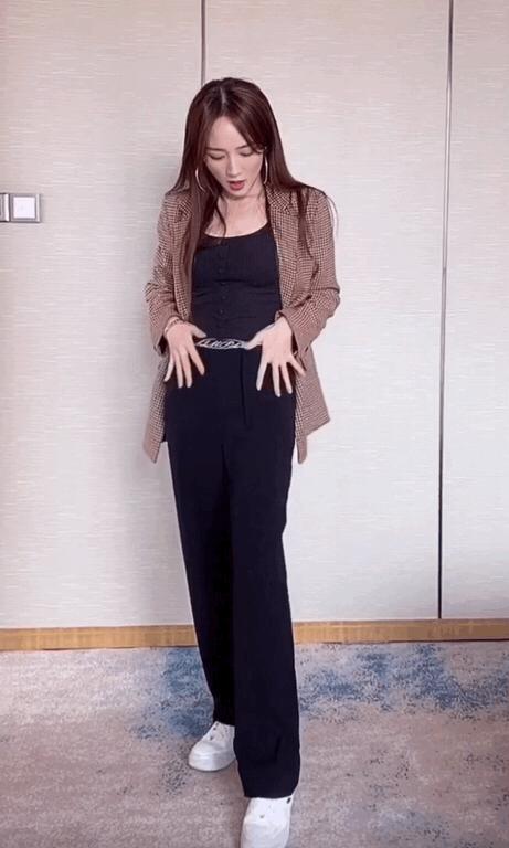 iu爱穿的衣服,iu同款秋冬季衣服