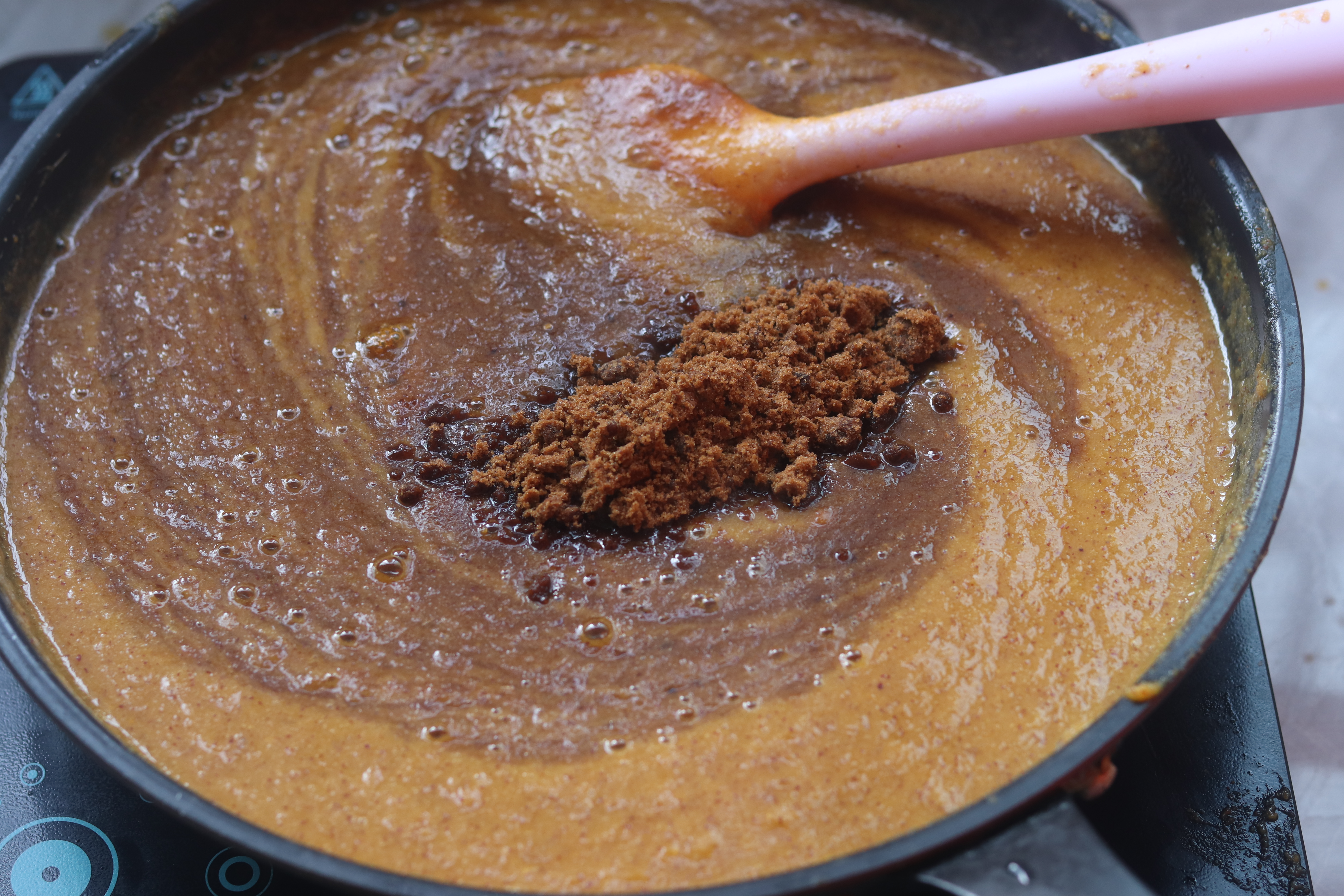 生姜加红枣的做法,生姜红枣熬膏怎么做