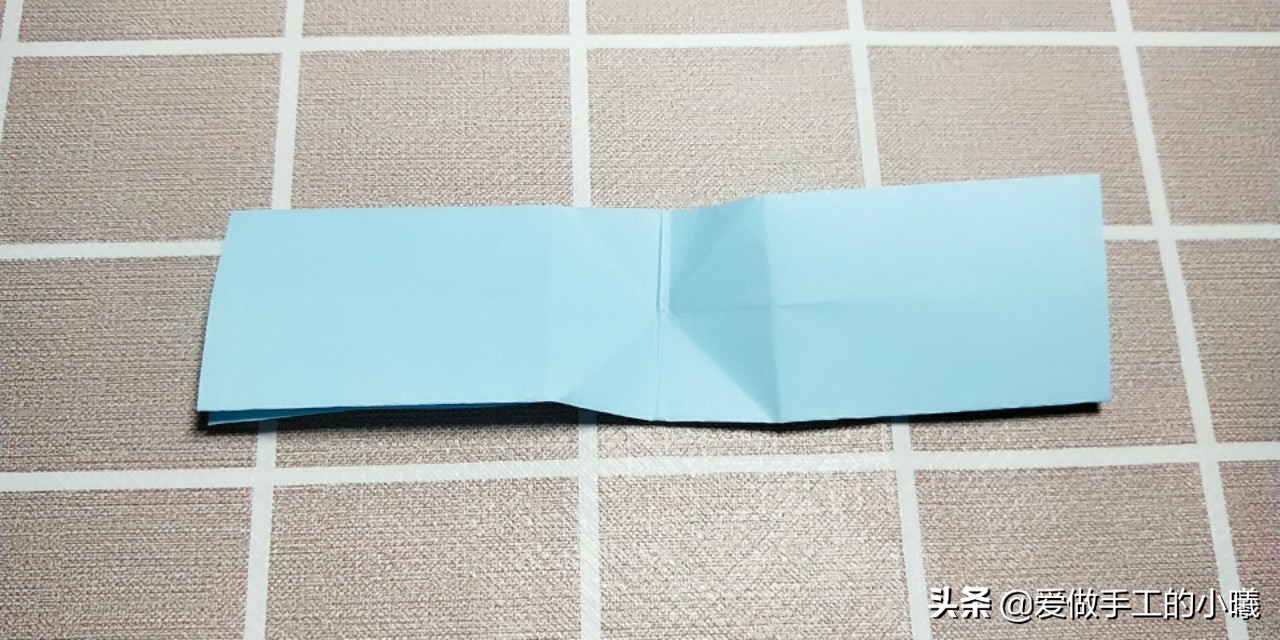 蝴蝶结折纸怎样贴在贺卡上好看,折纸简单又漂亮的蝴蝶结收纳盒