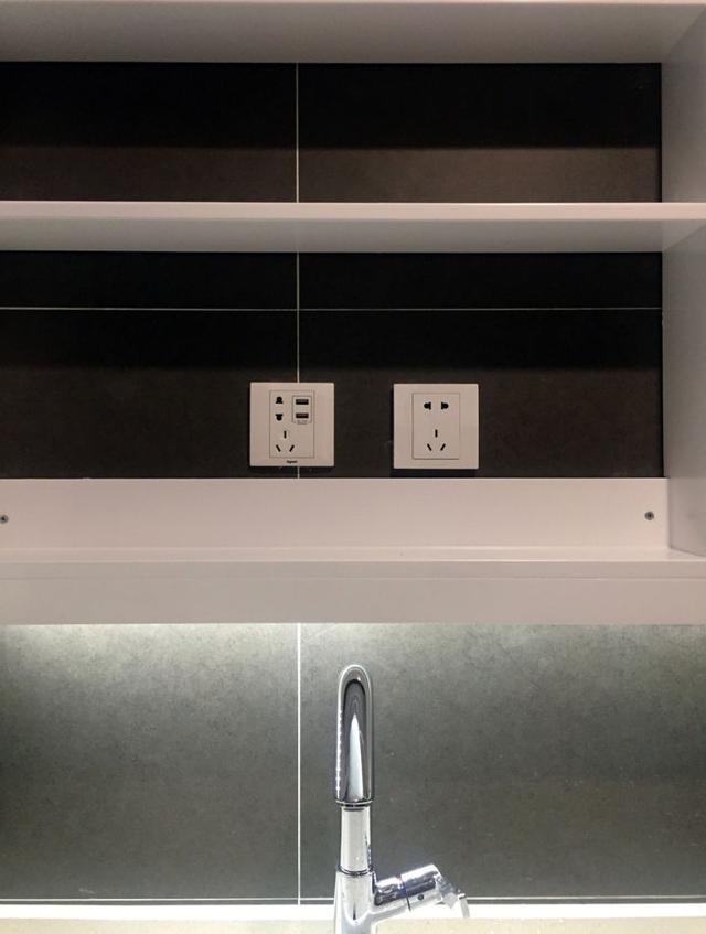 这12种东西没用却还卖得贼贵,最廉价的四样东西千万不要买