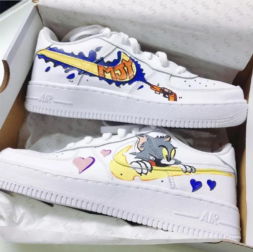 小白鞋烂大街是你没遇到这些款式,小白鞋问什么那么难穿