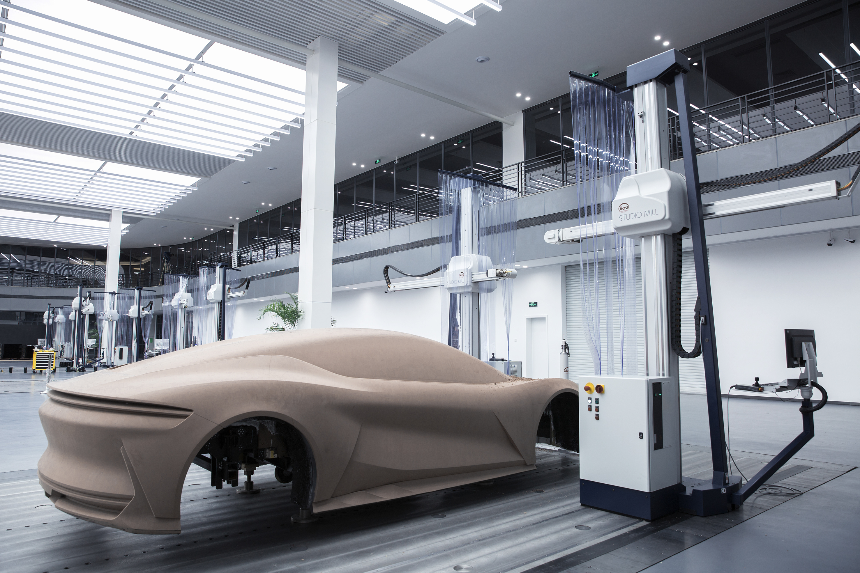 比亚迪最顶级的设计师,三大设计师加入比亚迪