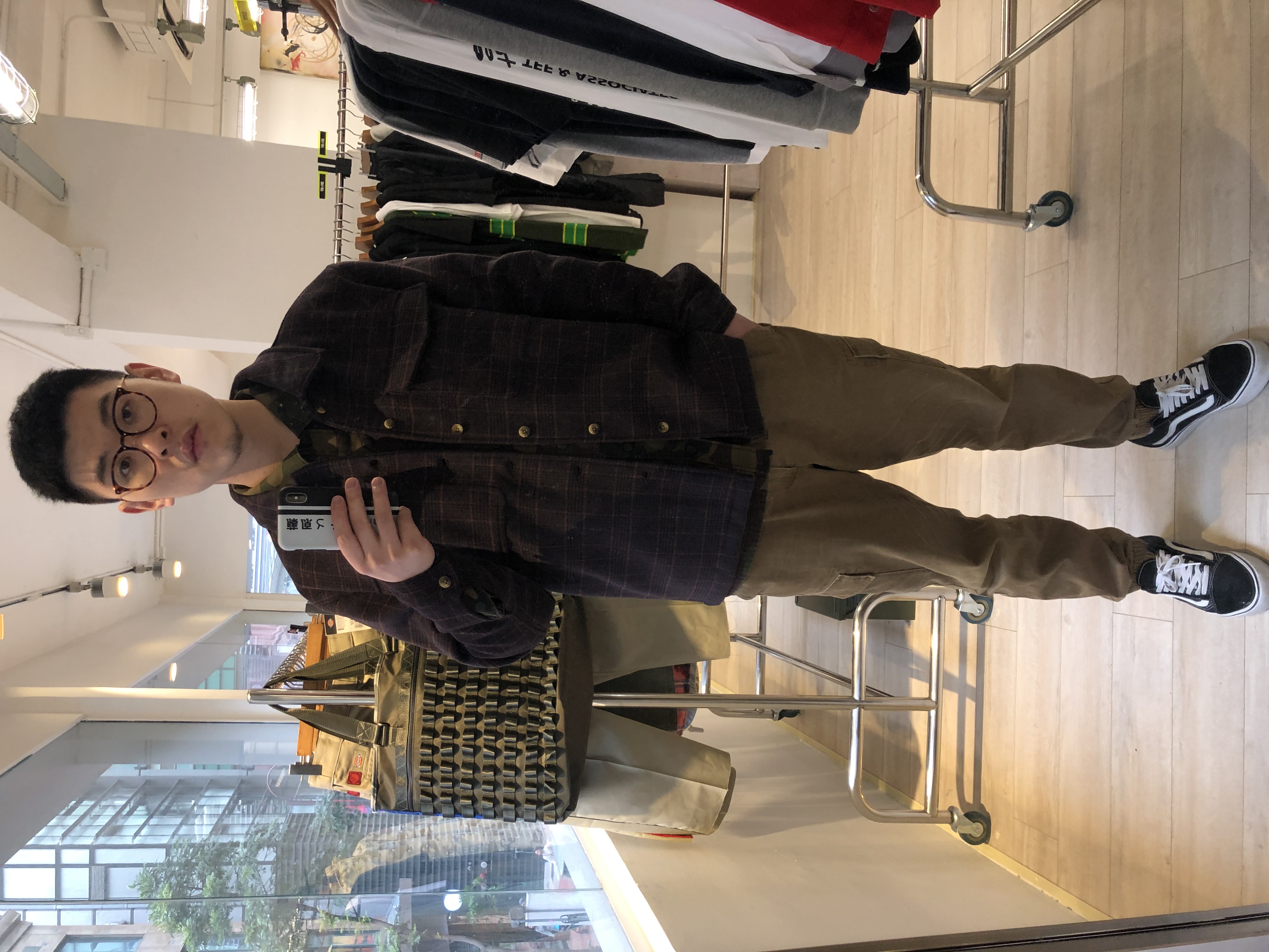 宸ヨ娼墝鎺㈠簵,宸ヨ棣欐腐娼墝