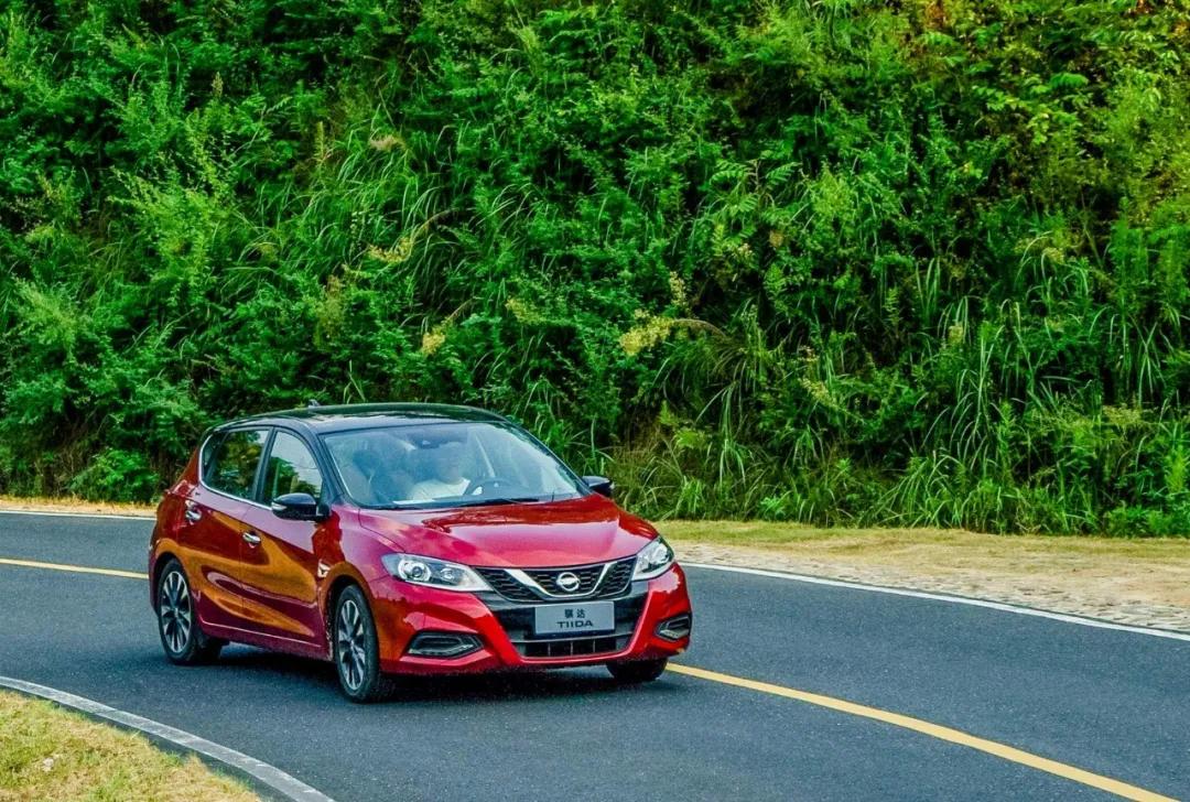 全新日产骐达试驾视频,日产骐达驾车体验