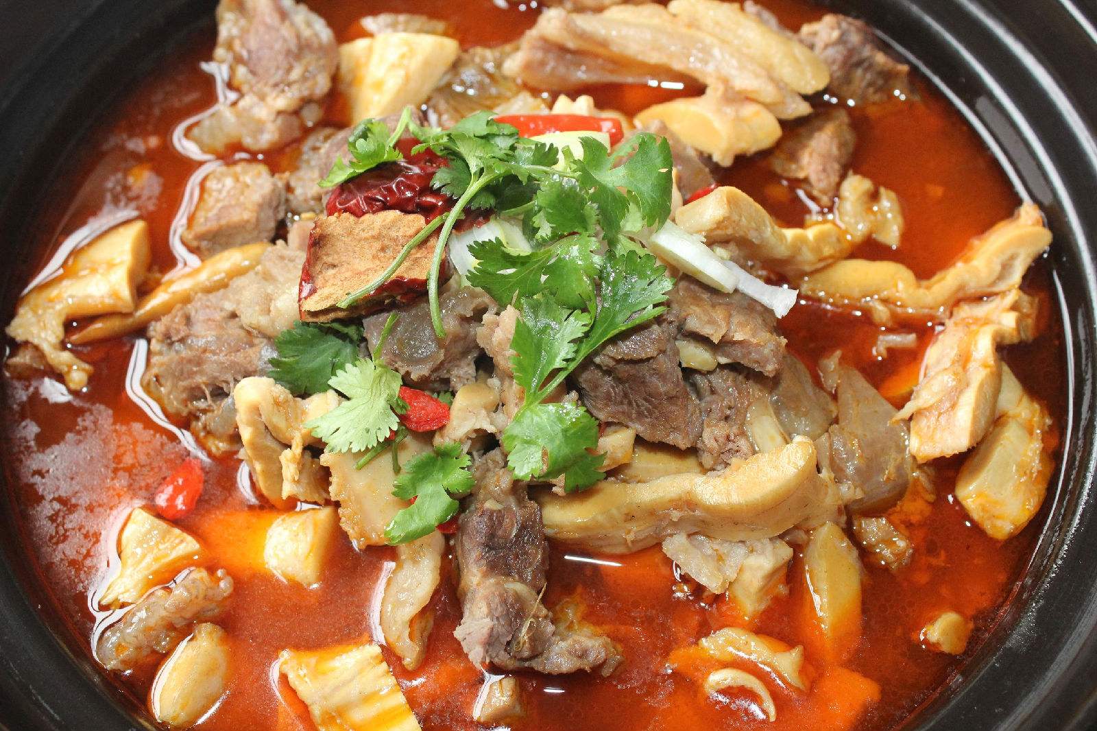 筋头巴脑羊蝎子火锅的做法,麻辣羊棒骨蝎子牛骨火锅配方教程