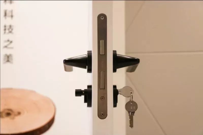 如何挑选一款好的木门,怎么选择木门才是最好