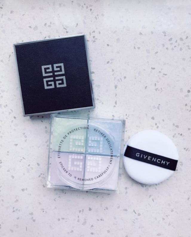 选对散粉摆脱化妆的烦恼,什么散粉好用持妆