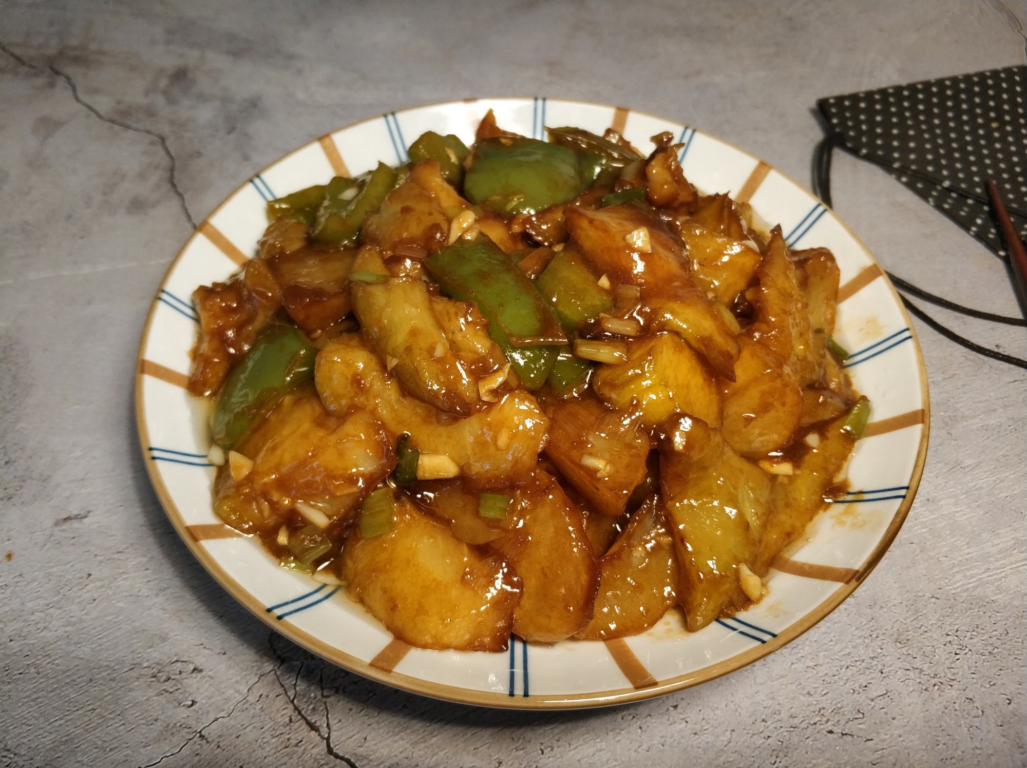 地三鲜水三鲜素三鲜指的是什么,地三鲜是哪三鲜为什么叫地三鲜