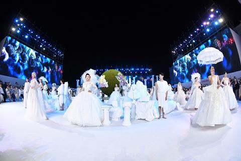 众星名流云集，世纪樱花3.18周年庆不容错过