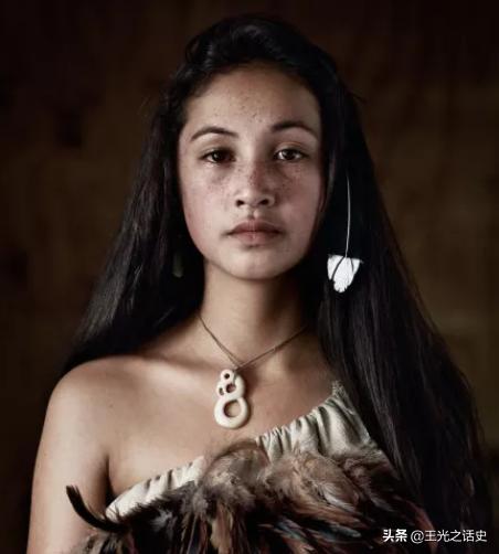 牛羊比人多十倍的新西兰，是如何成为世界前十的发达国家的？