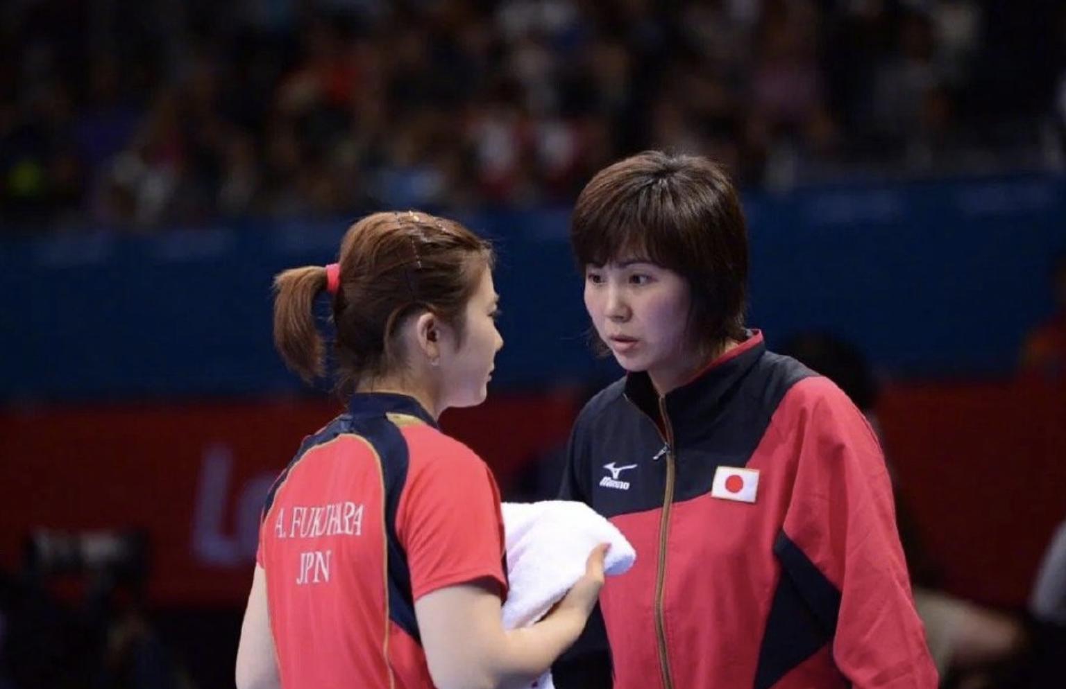 福原爱和汤媛媛的关系,汤媛媛现场指导福原爱