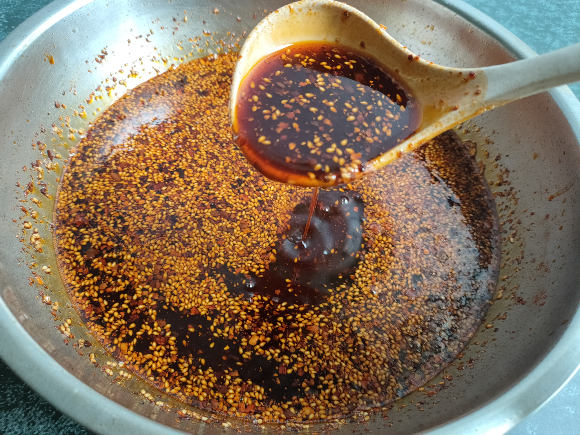 怎样做辣椒油才能让油更香,怎么用干辣椒油做辣椒油