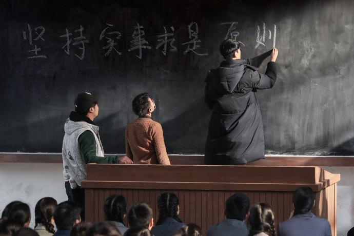 正午阳光大江大河好看吗,正午阳光大江大河3