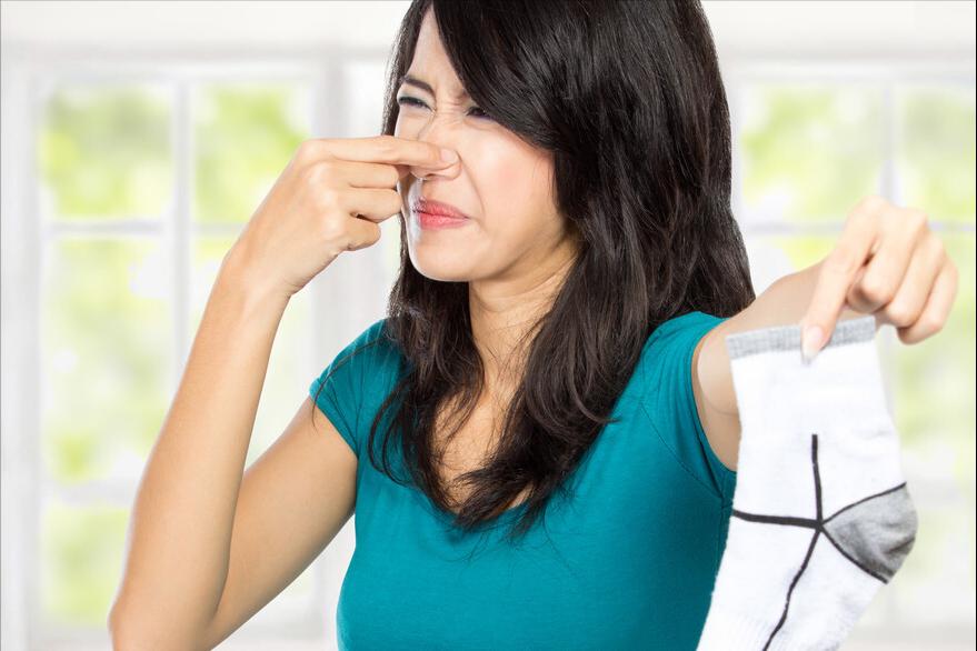 脚臭能彻底根治吗,有脚臭怎么办教你一招快速去脚臭