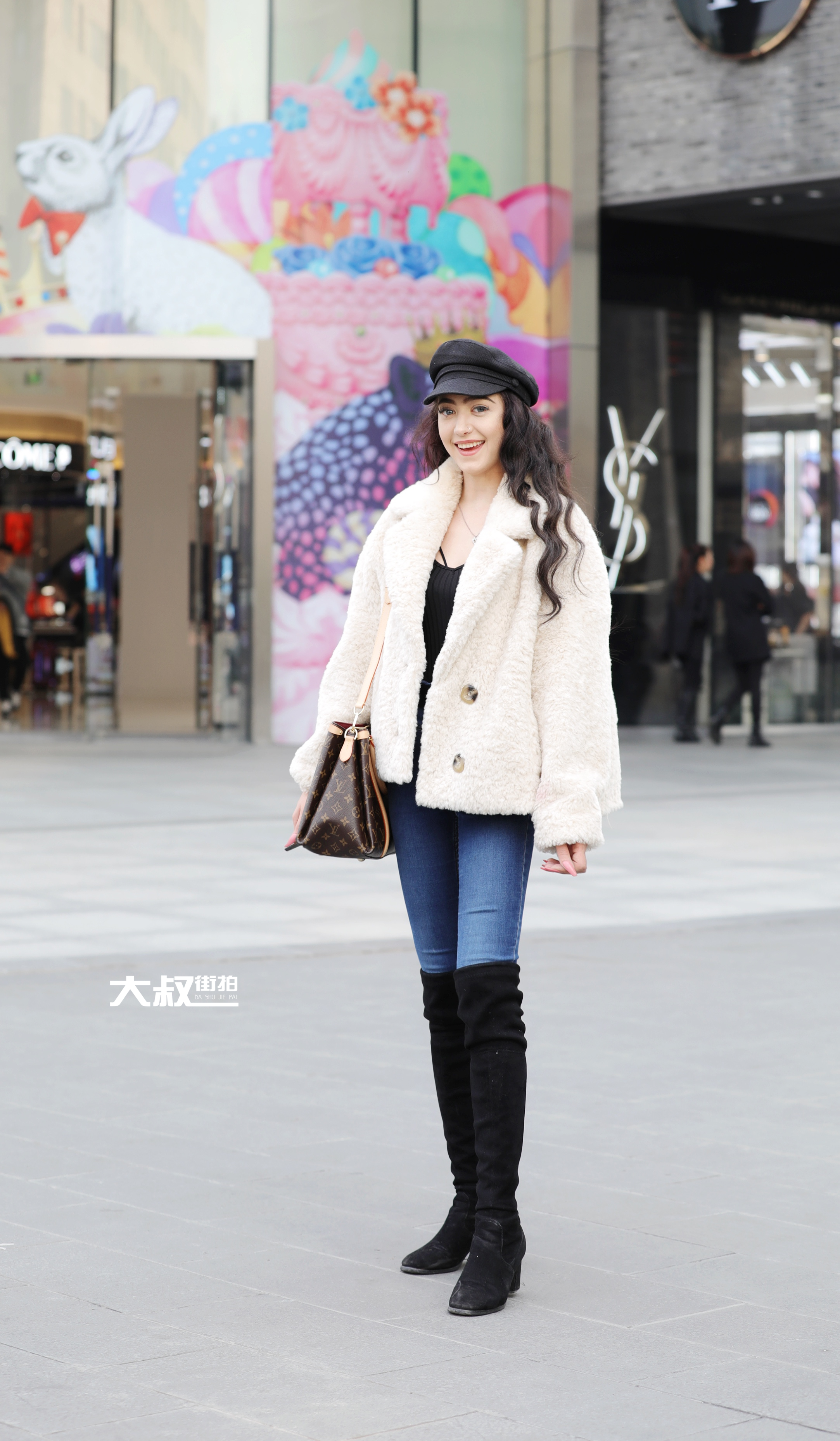 大叔时尚过膝靴,大叔穿黑色高筒雨靴时尚