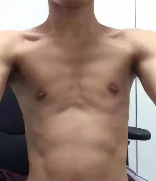 撸铁教程初级练胸,纯新手小白如何练胸