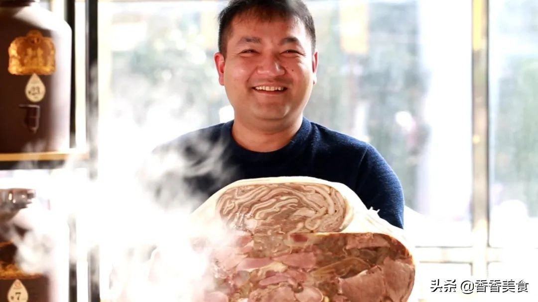 被食客吃出口号的一家老店，诱人的秘密竟然是两掺？