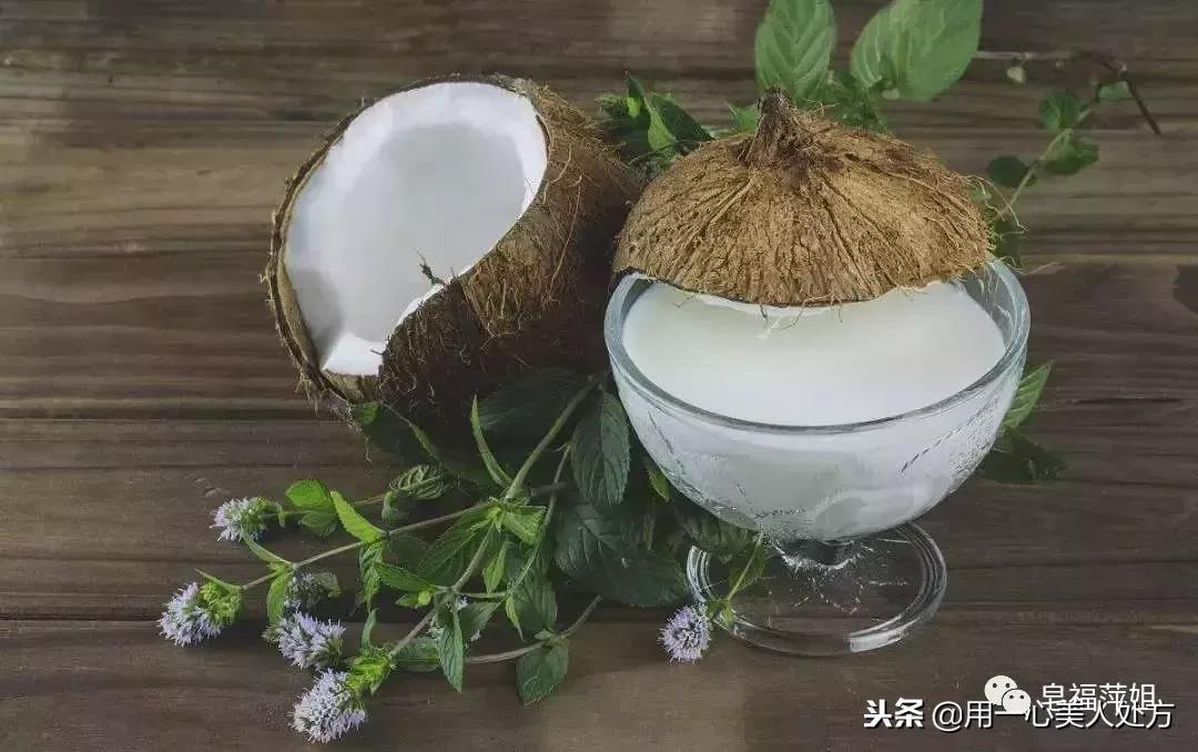 用一心告诉你，嘴唇干裂出血怎么办？